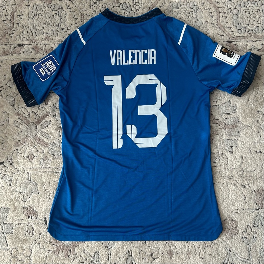 Marathon Authentic WC Qualifiers 2026 Ecuador Enner Valencia Jersey Men’s Sz: XL - Picture 7 of 8